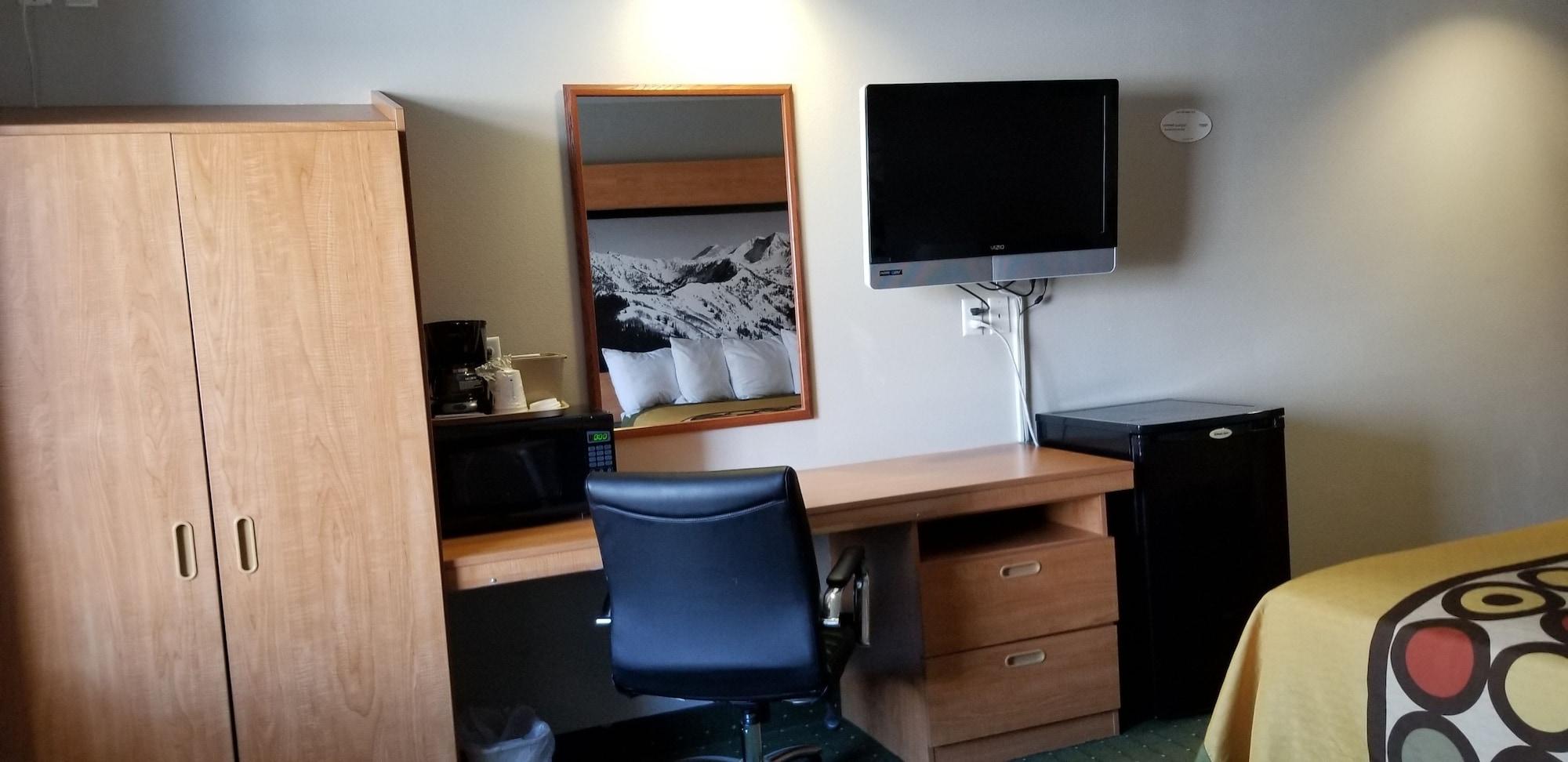 Super 8 By Wyndham Pride Midvale/Midvalley/Salt Lake City Εξωτερικό φωτογραφία