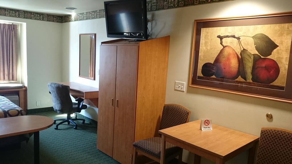 Super 8 By Wyndham Pride Midvale/Midvalley/Salt Lake City Δωμάτιο φωτογραφία
