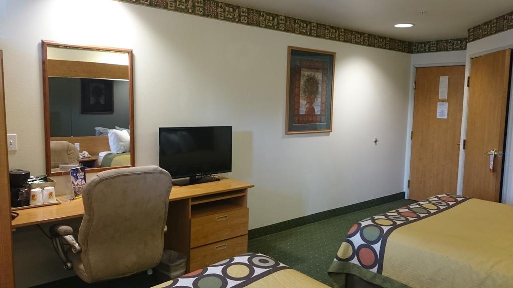 Super 8 By Wyndham Pride Midvale/Midvalley/Salt Lake City Δωμάτιο φωτογραφία