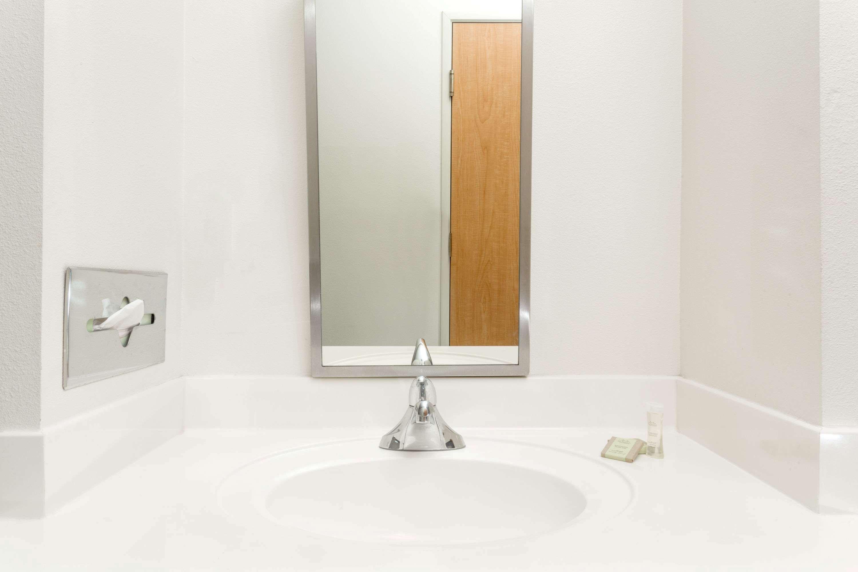 Super 8 By Wyndham Pride Midvale/Midvalley/Salt Lake City Εξωτερικό φωτογραφία