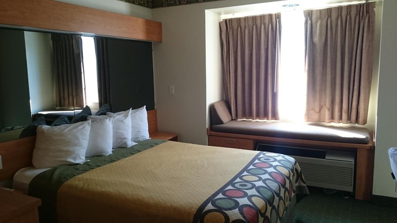 Super 8 By Wyndham Pride Midvale/Midvalley/Salt Lake City Δωμάτιο φωτογραφία
